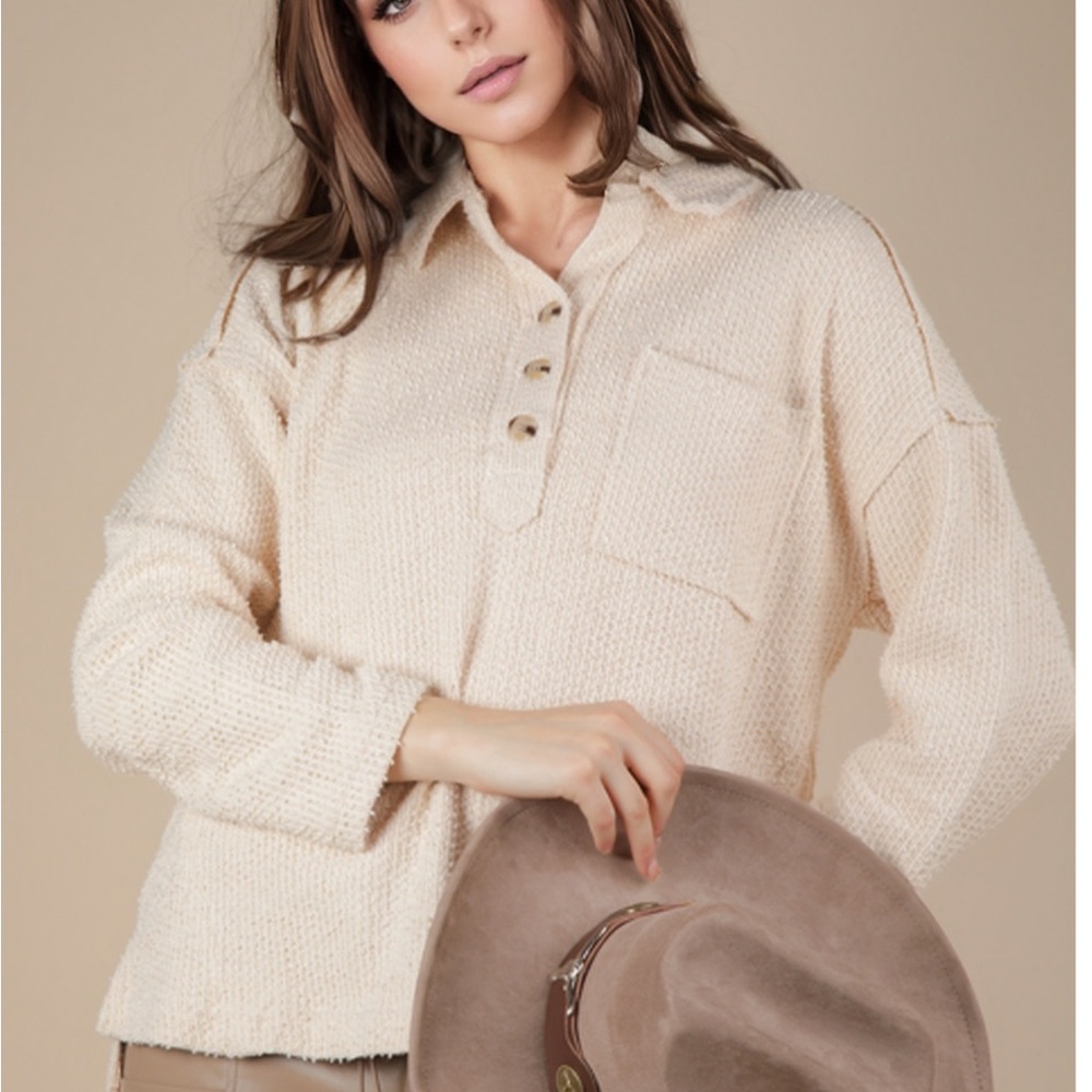 Very J Textured Knit Tops in Pink, mocha, cream and olive - Picture 4 of 10